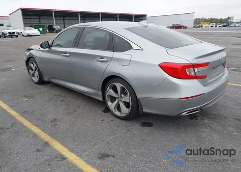 2018 Honda Accord Touring from USA, damaged, VIN 1HGCV1F95JA119735